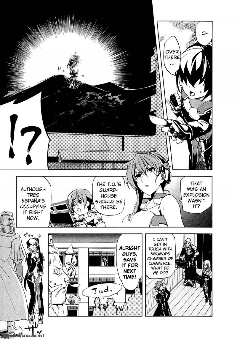 Kyoukai Senjou no Horizon Chapter 7 page 33