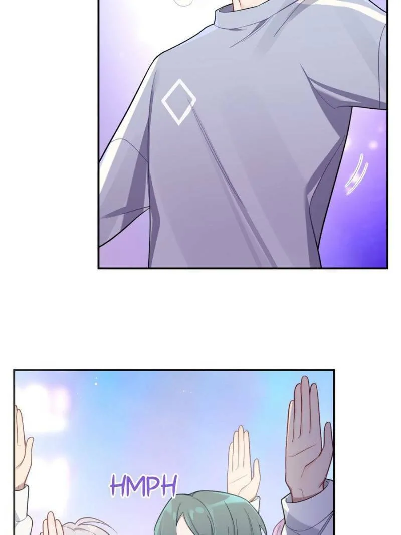 Love's Out, Boy Band Fandom's In Chapter 56 page 17